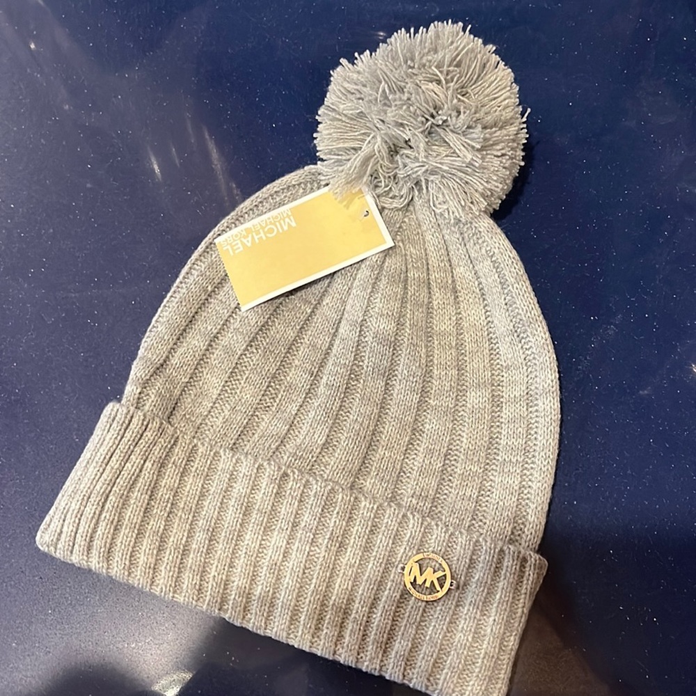 Michael Kors hat